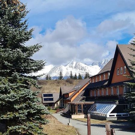 Hotel Sipox Štrba エクステリア 写真