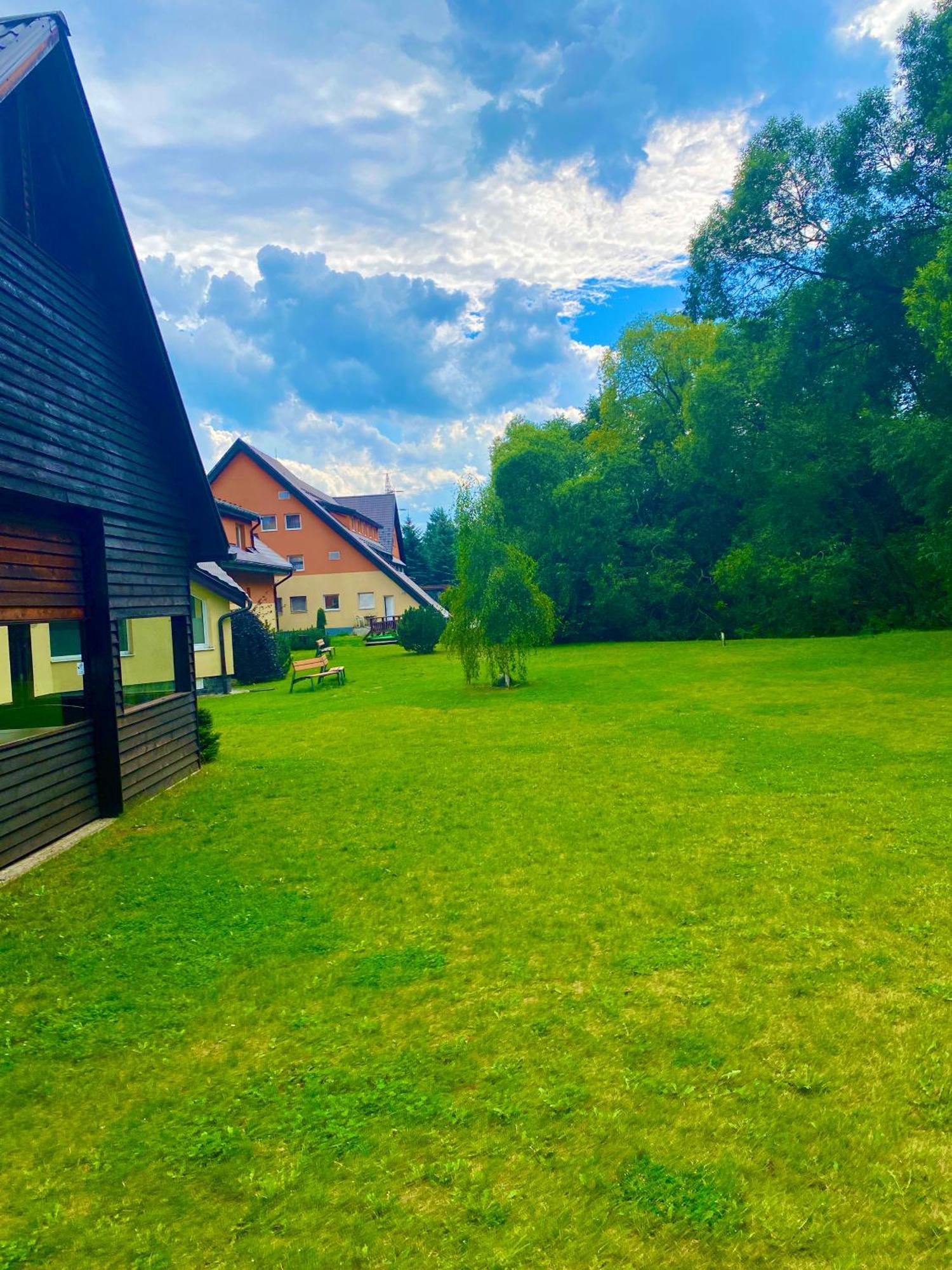 Hotel Sipox Štrba エクステリア 写真