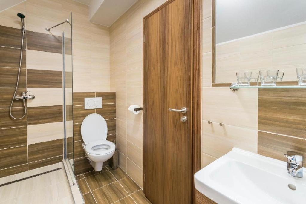 Hotel Sipox Štrba エクステリア 写真